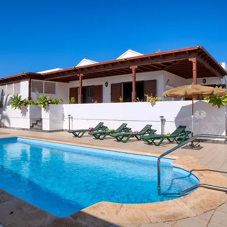 Casa Alessandrina Puerto Calero-private Pool