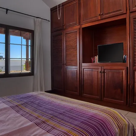 Holiday home Casa Alessandrina Puerto Calero-private Pool